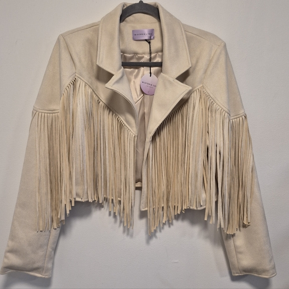 Wisteria Lane Faux Suede Cropped Fringed Jacket Beige Woman’s Sz M NWT - Picture 3 of 14